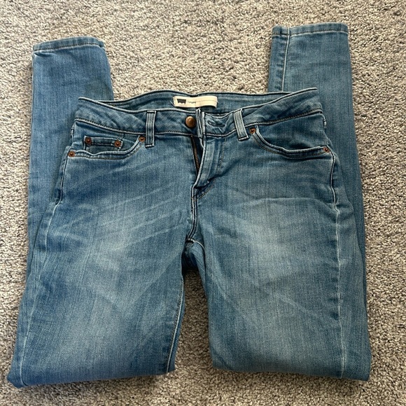 Levi's Denim - Levi Jeans